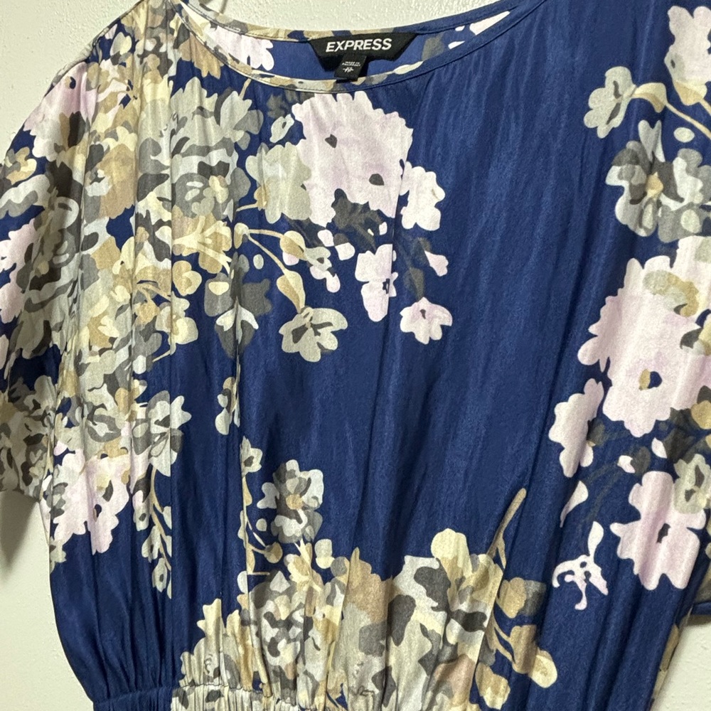 EXPRESS Floral dress - size XS - Picture 6 of 12
